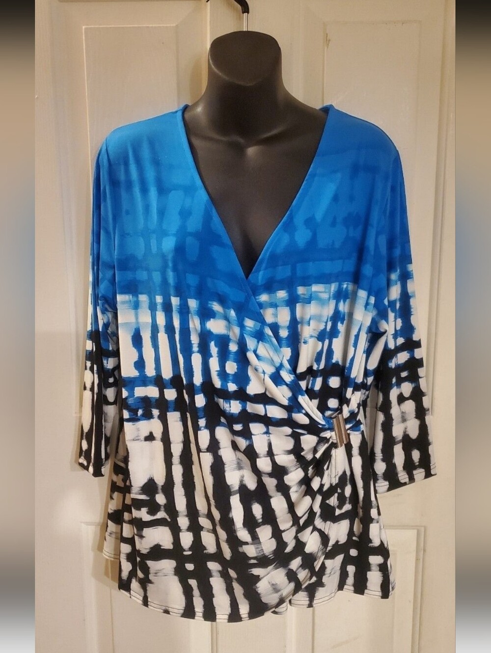 Venue Blue White Black Tie-Dye Blouse